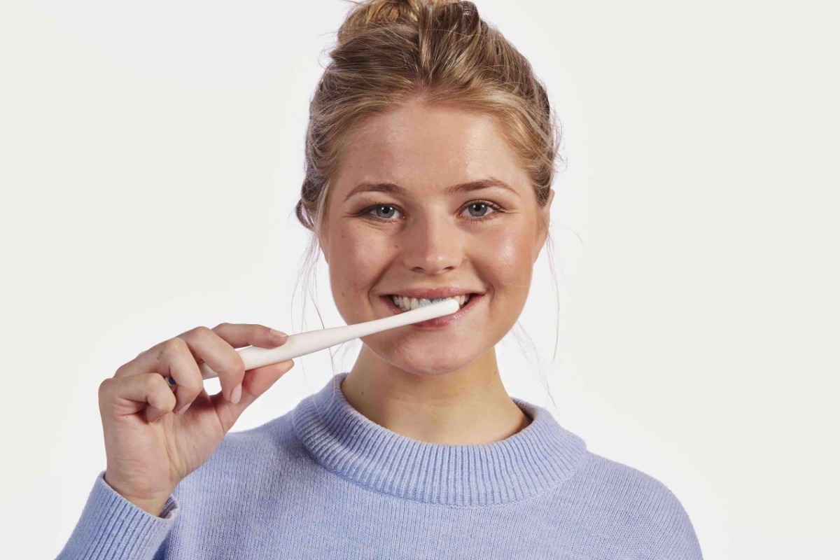 Bluem Creme Dental Blue M Com Oxigênio Ativo 75ml Implant Care